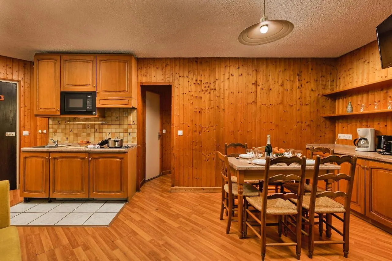 Chamonix Sud - Batiment C 121 - Happy Rentals Apartment