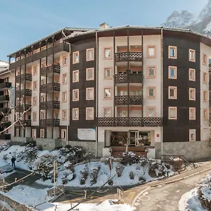 Résidence Pierre&vacances La Rivière Aparthotel